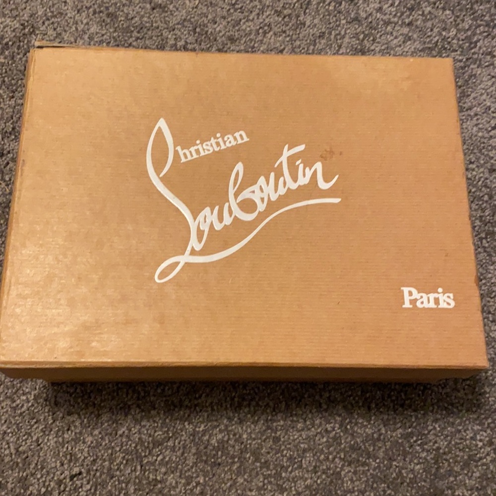 Christian Louboutin So Kate heels - Picture 3 of 10
